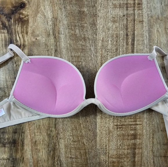 3 Victoria Secret Bras 1 Target Xhilaration Bra - Picture 3 of 13